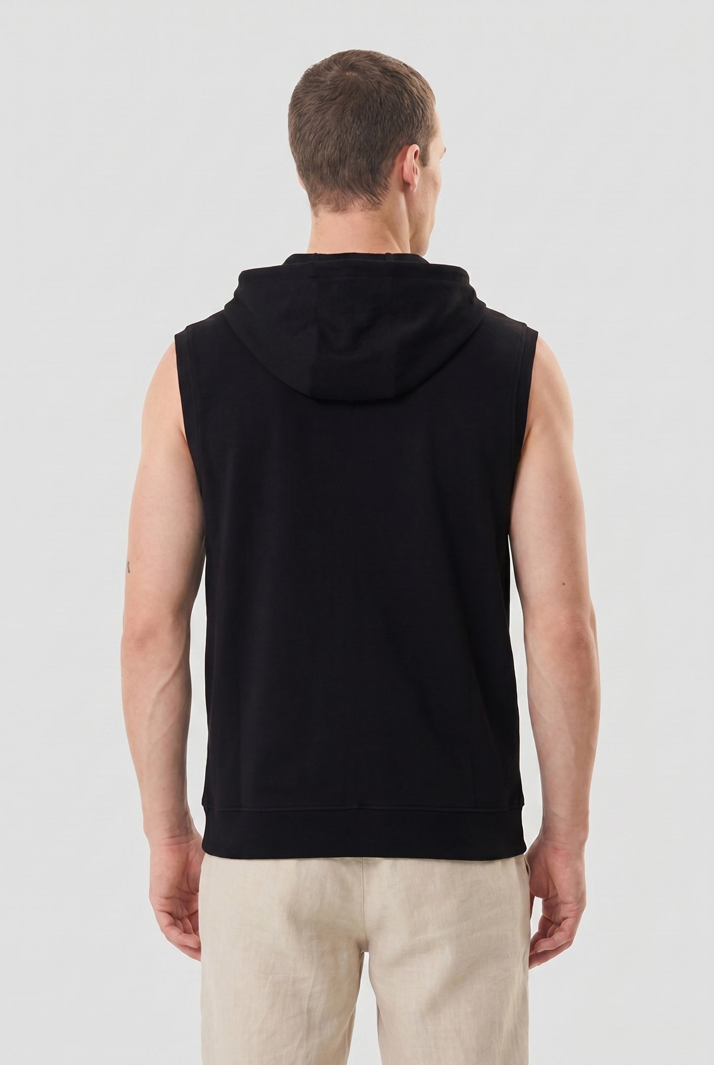 Men's Black Sleeveless Zip-Up Hoodie | Casual Gym & Sportswear Vest