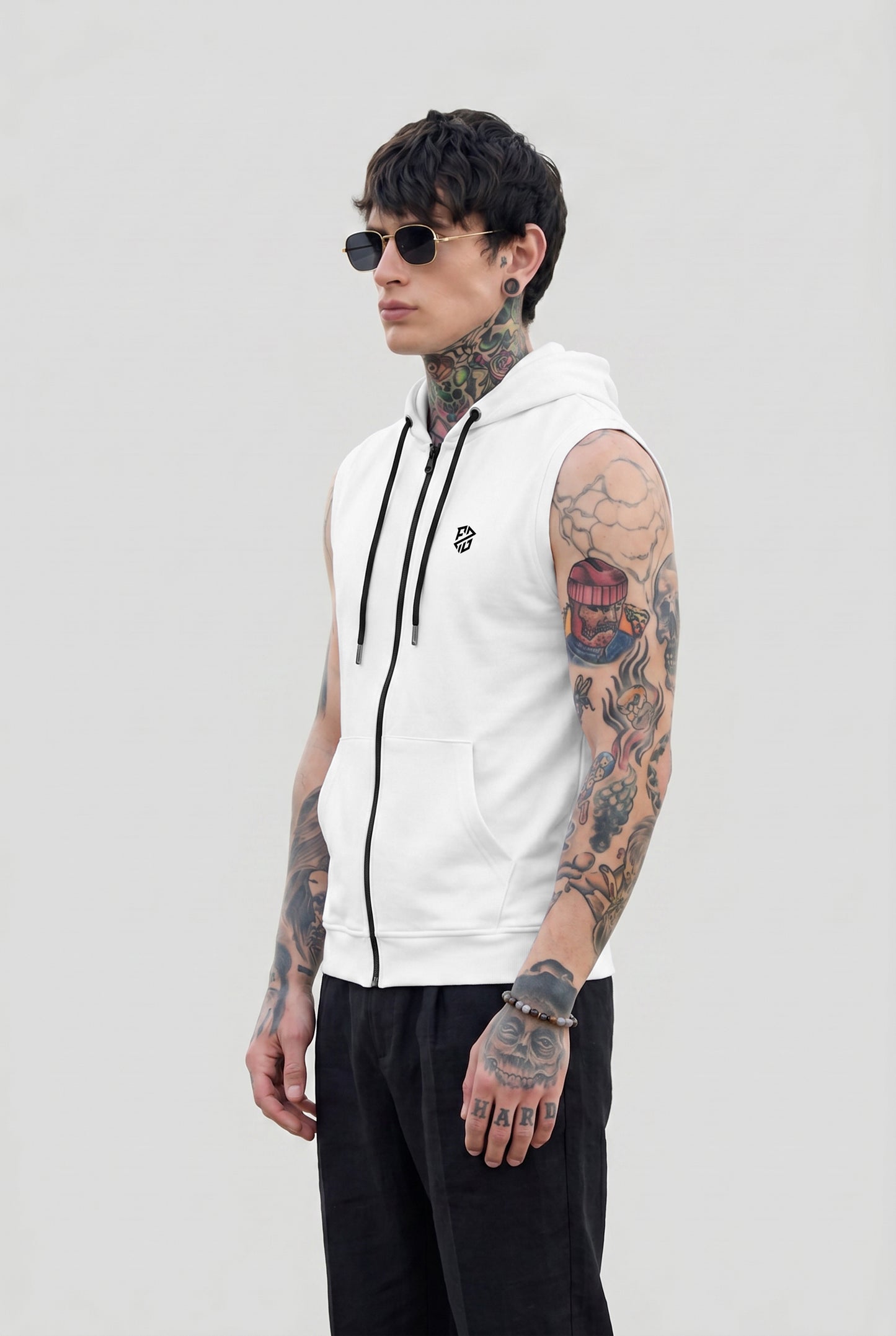 Men's White Sleeveless Zip-Up Hoodie | Casual Gym & Sportswear Vest