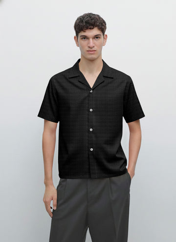 Premium Black Short Sleeve Shirt: Casual Resort Fit