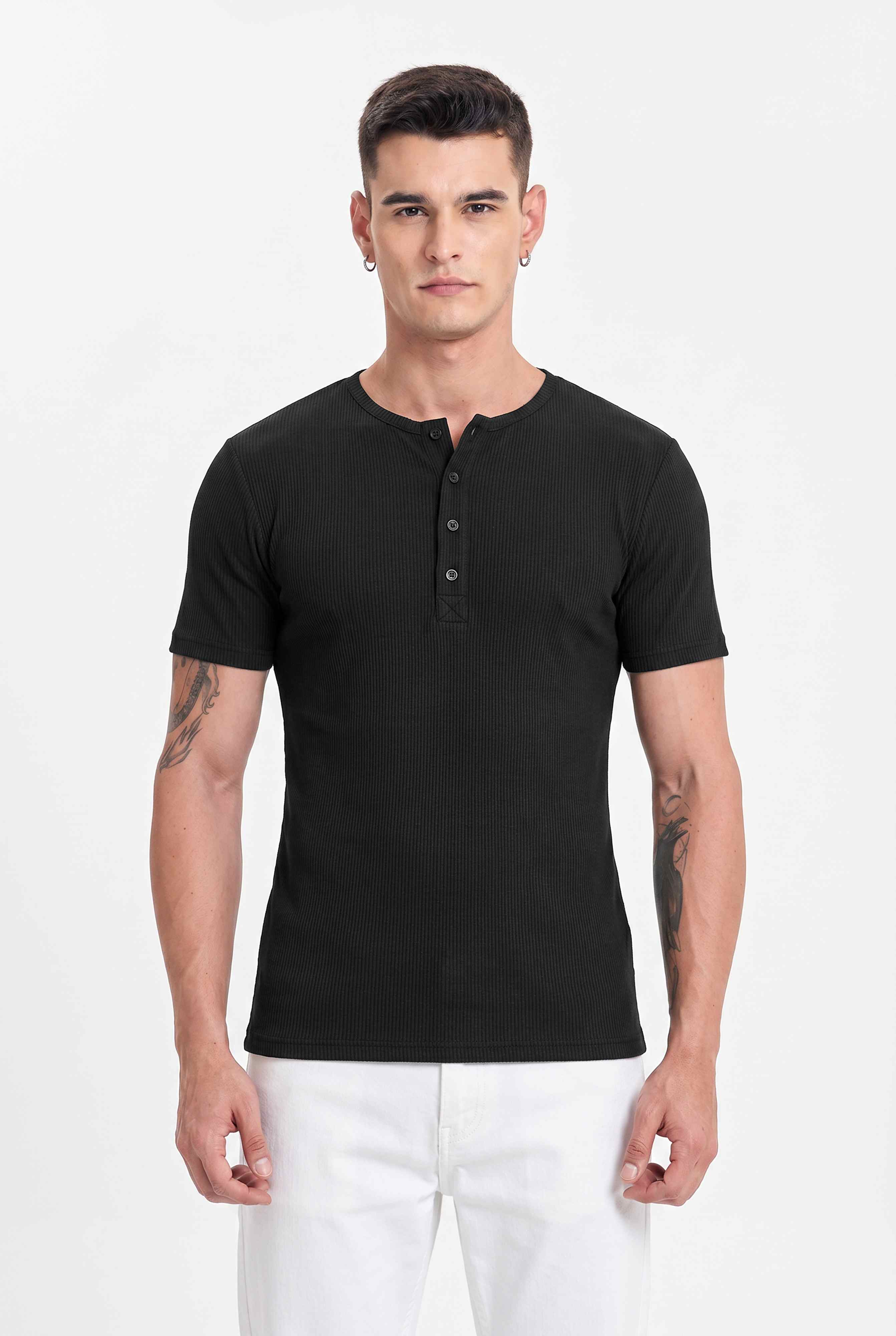 Men Solid Round Neck Button Placket Ribbed Black Henley T-Shirt