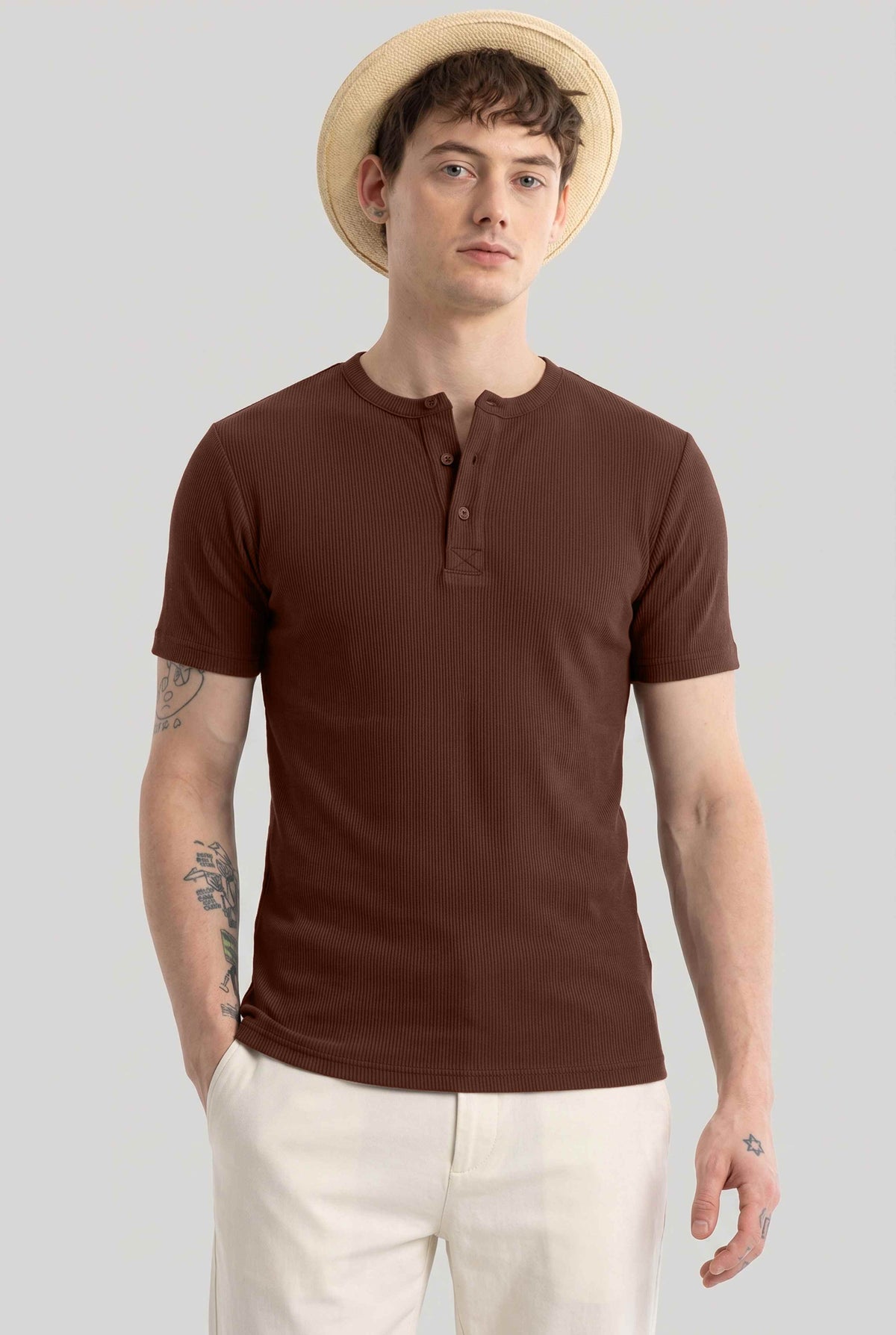 Men Solid Round Neck Button Placket Ribbed Brown Henley T-Shirt