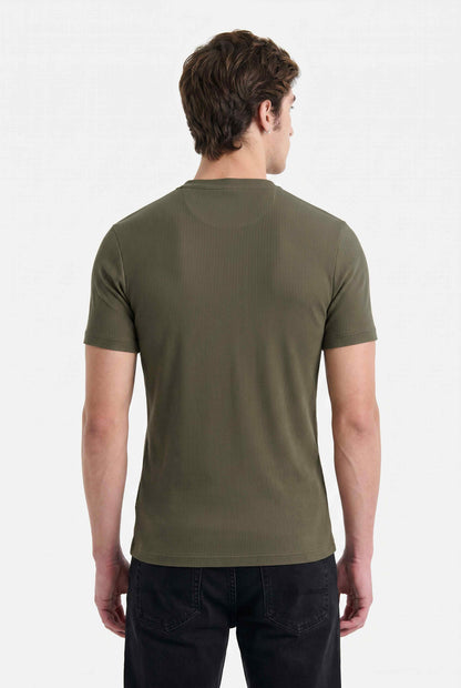 Men Solid Round Neck Button Placket Ribbed Dark Green Henley T-Shirt