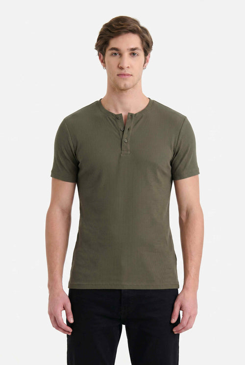 Men Solid Round Neck Button Placket Ribbed Dark Green Henley T-Shirt