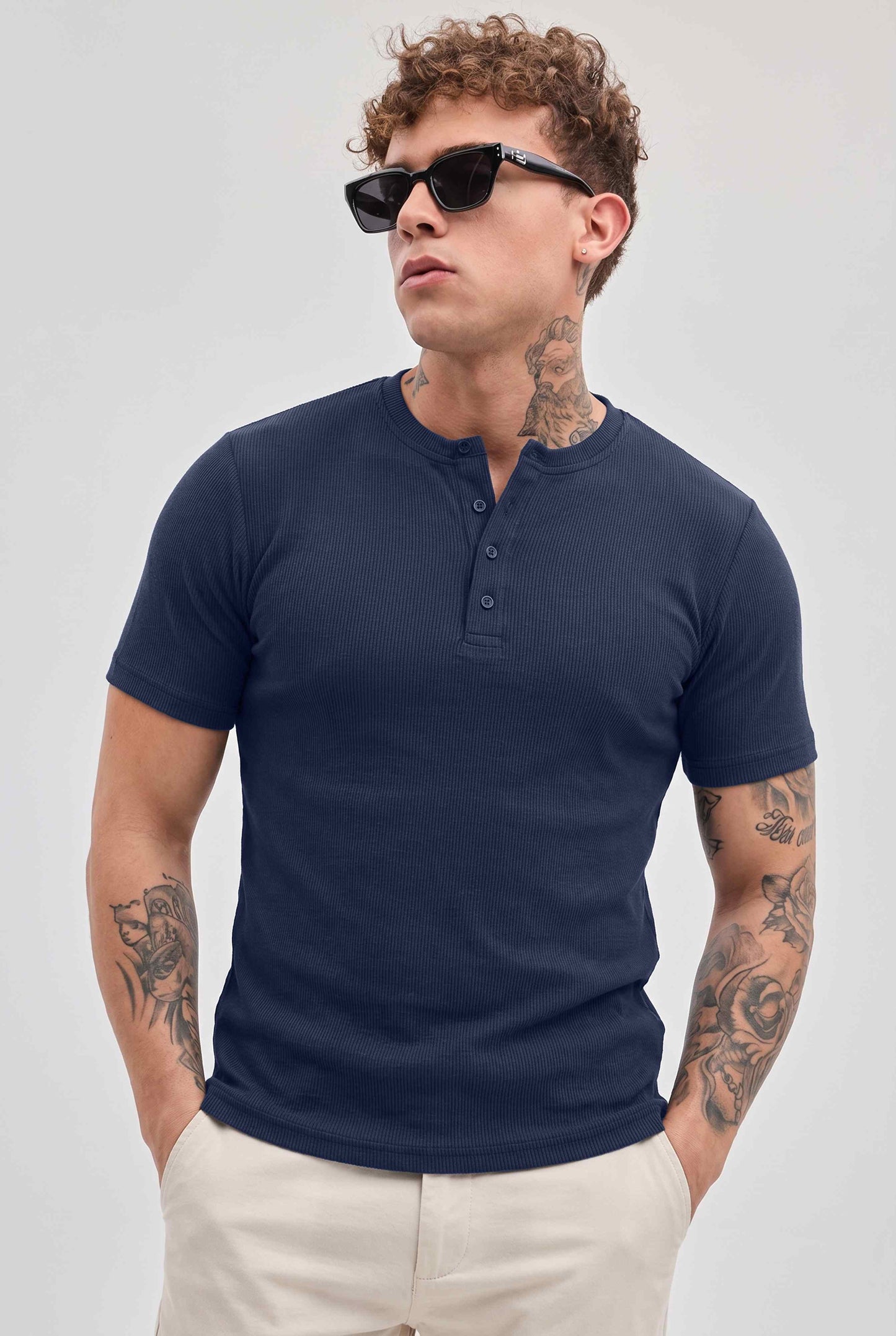 Men Solid Round Neck Button Placket Ribbed Blue Henley T-Shirt