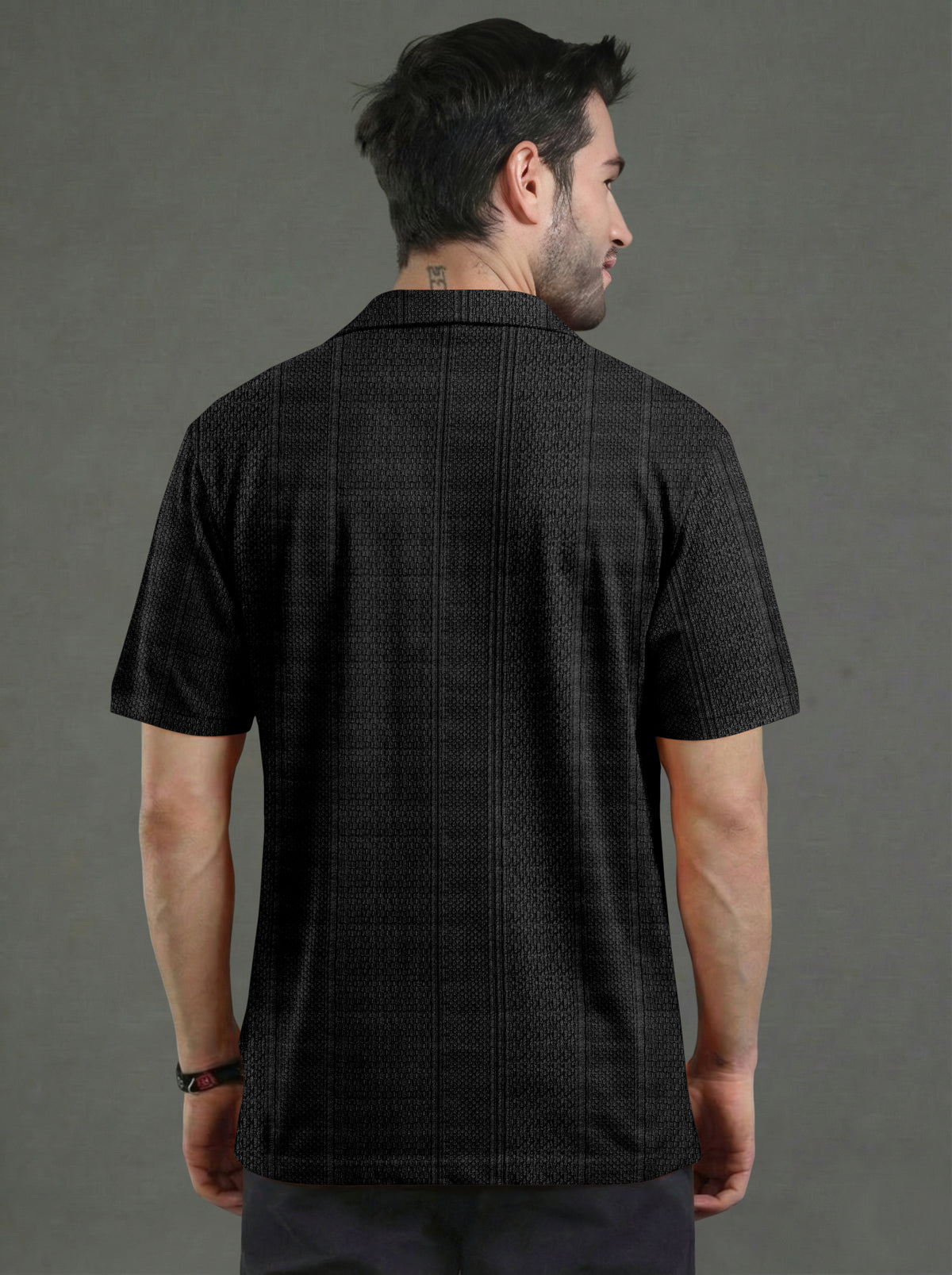 Premium Black Short Sleeve Cuban Collar Shirt: Casual Resort Fit