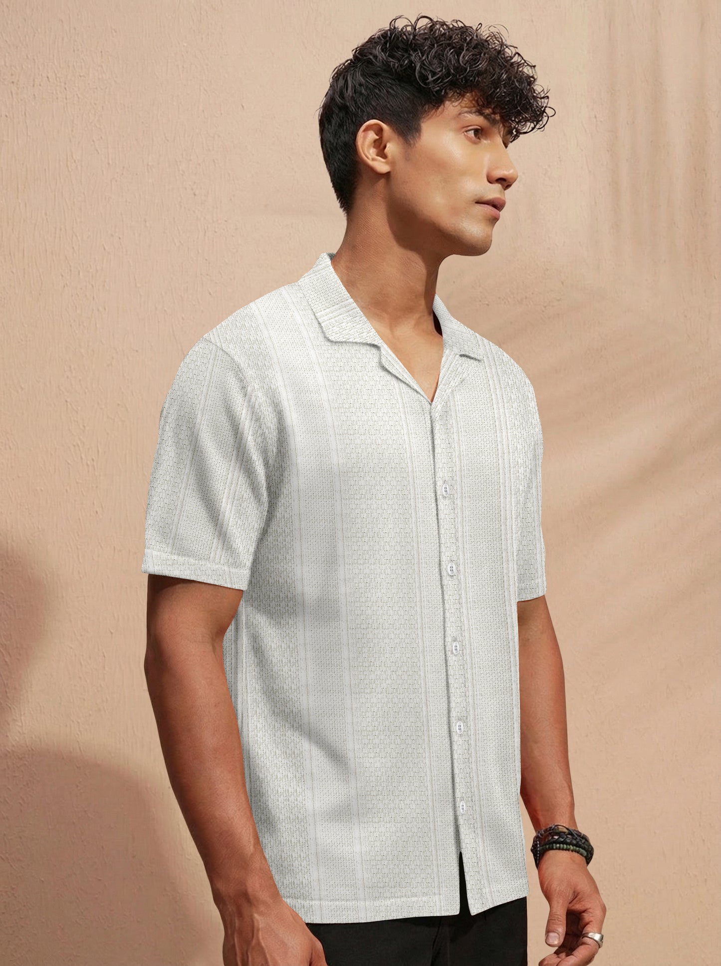 Premium Short Sleeve Cream Shirt: Casual Resort Fit
