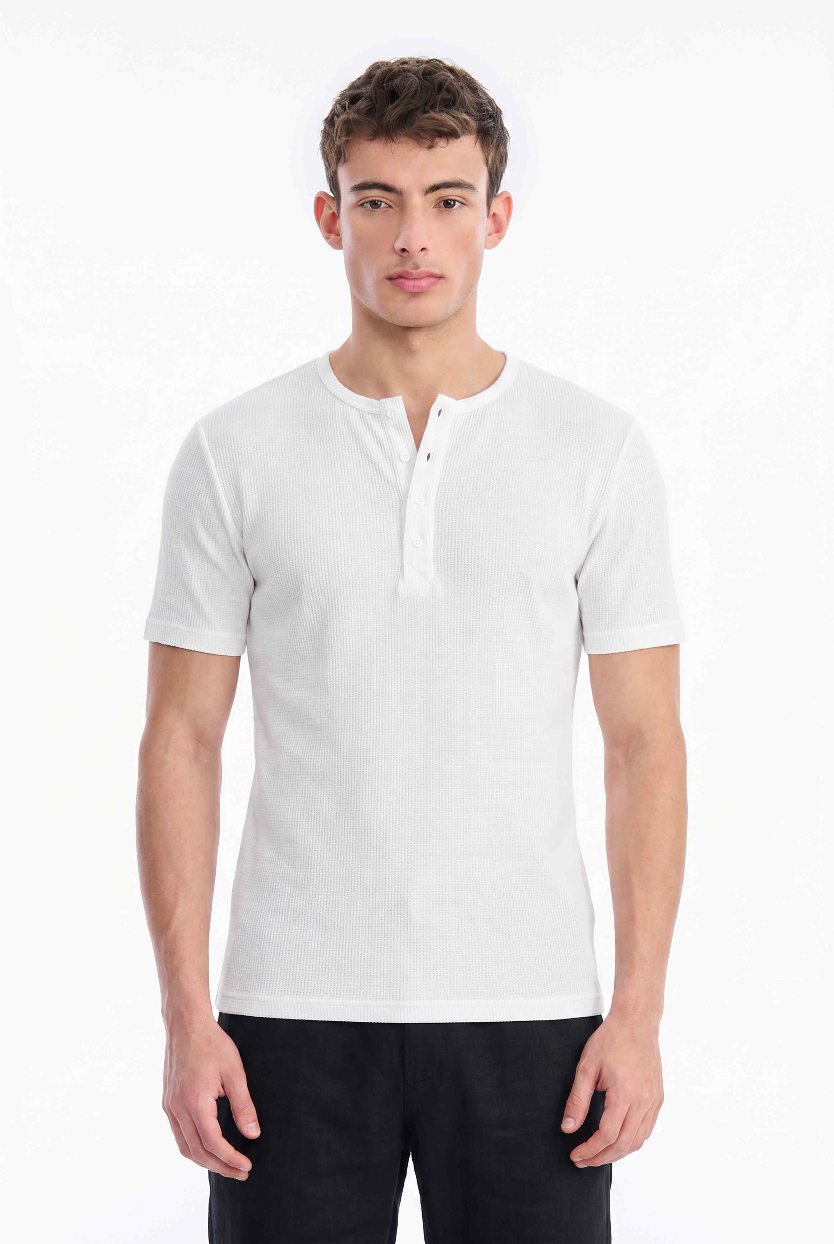 Men Solid Round Neck Button Placket Ribbed White Henley T-Shirt